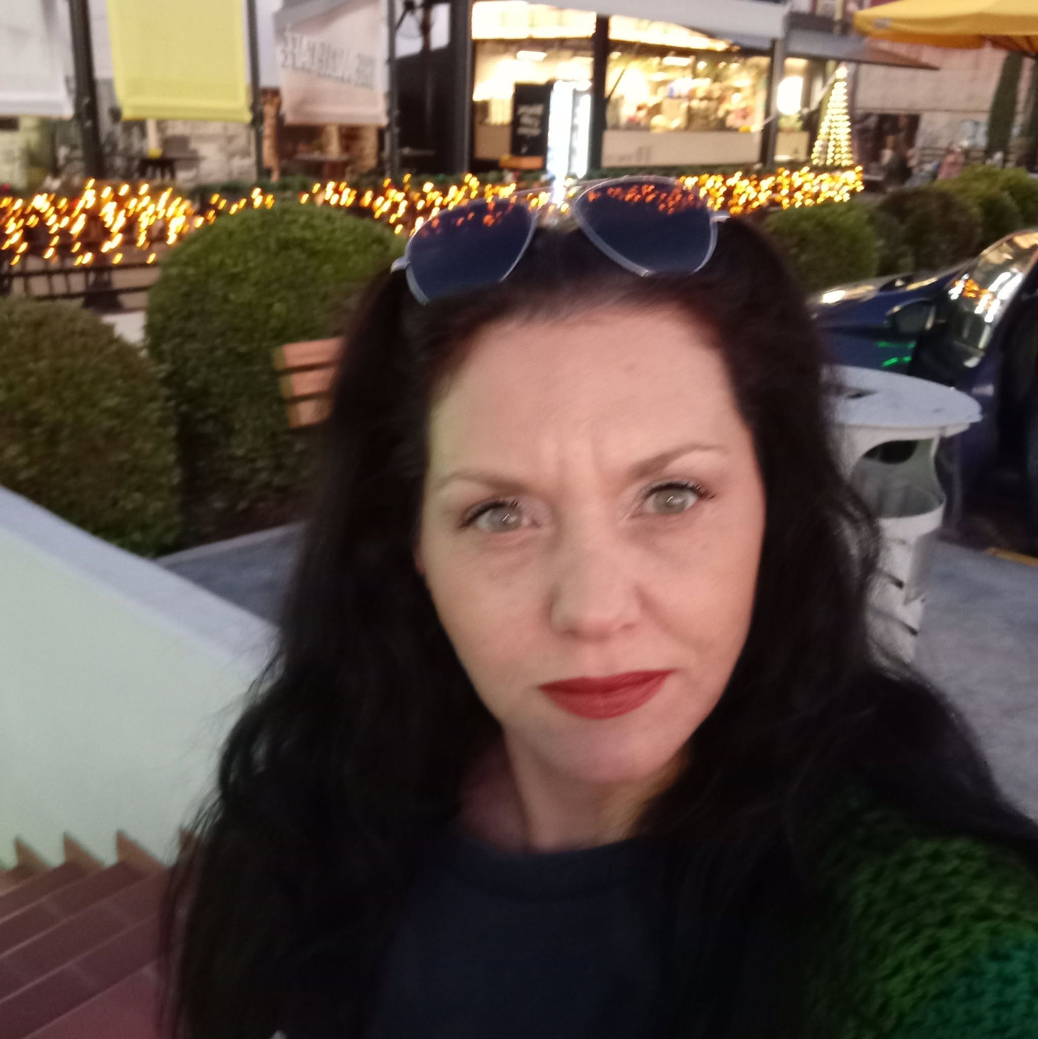  ειρηνη ειρηνη Μικερτζη